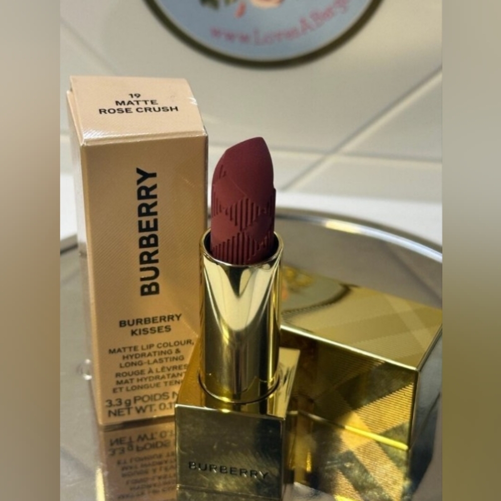 Burberry Kisses Matte Lipstick